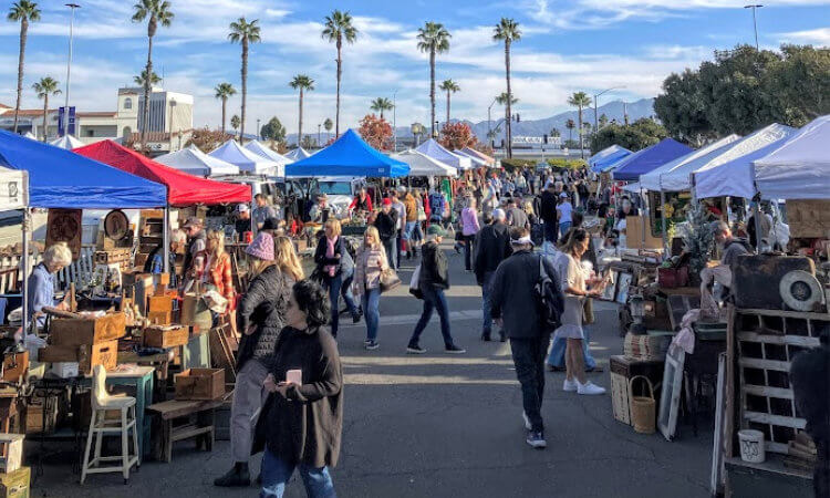 Coast Vintage Market — Mom's Day Market