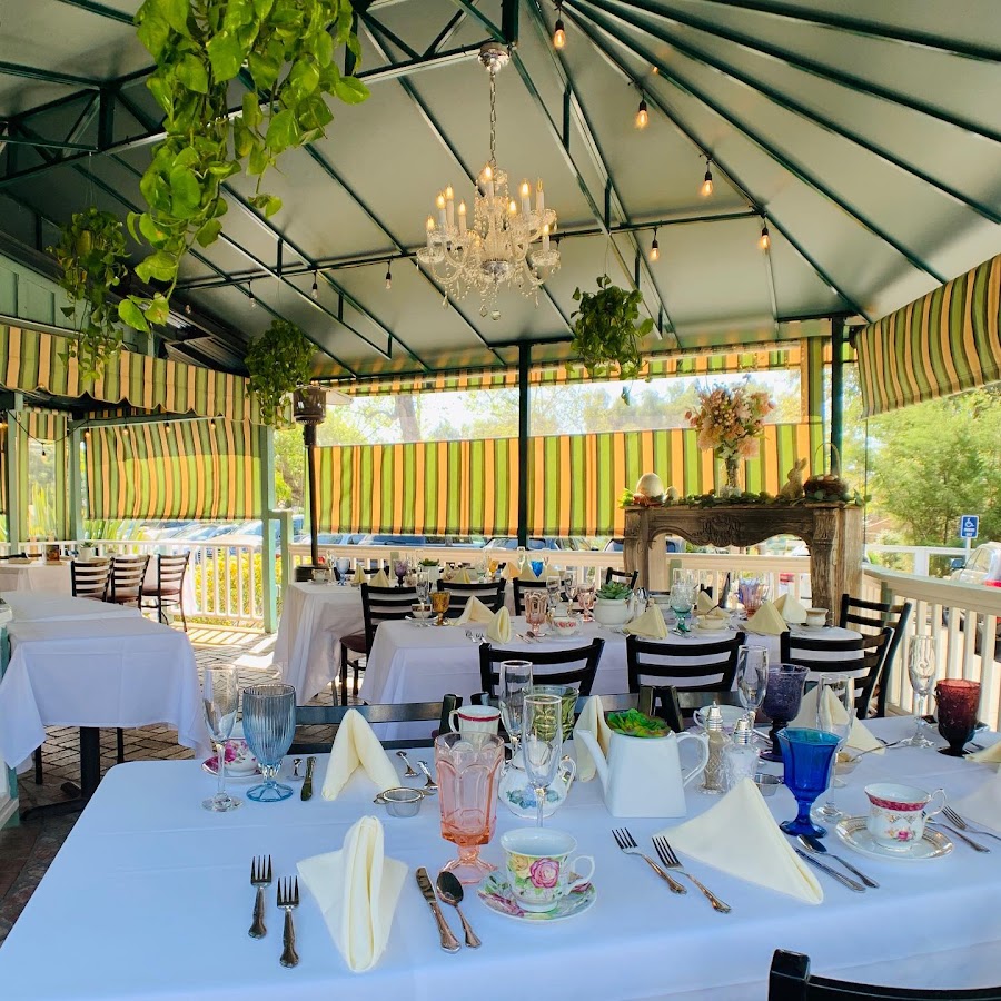 The Tea House on Los Rios