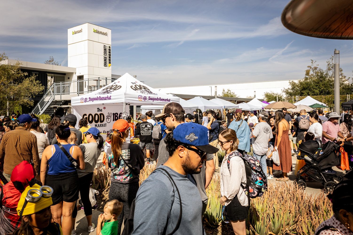 The Good Vibe Market — Sip & Shop